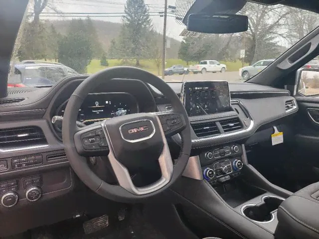 GMC Yukon SLT-3